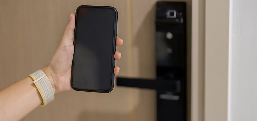 Keypad Wifi Locks Repair And Installation in Signal Hill, CA